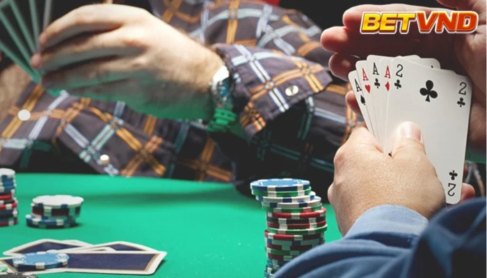 Cách Đọc Bài Đối Thủ Trong Phỏm: Nghệ Thuật Tâm Lý Chiến